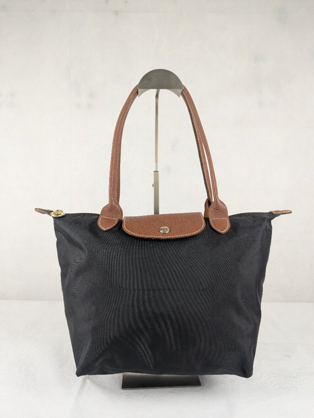 Authentic Longchamp Le Pliage Foldable Nylon Leather Tote Bag Black - Used.